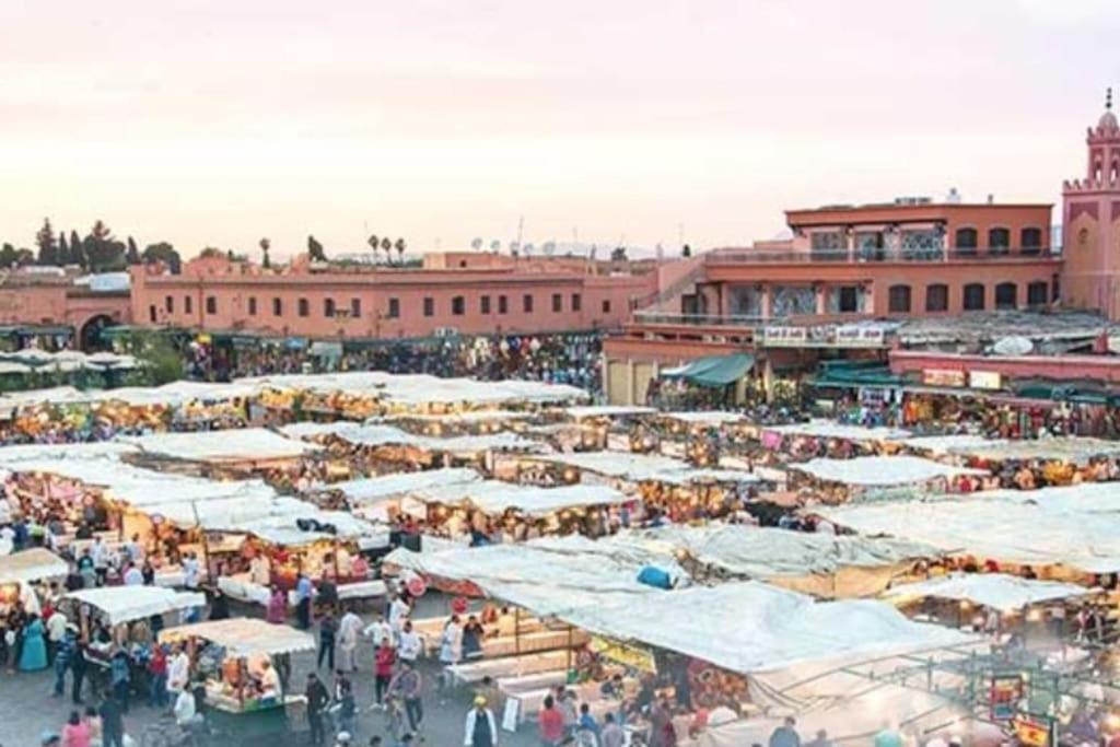 Appartement Funny House A Place Jamaa El Fna De Marrakech マラケシュ エクステリア 写真